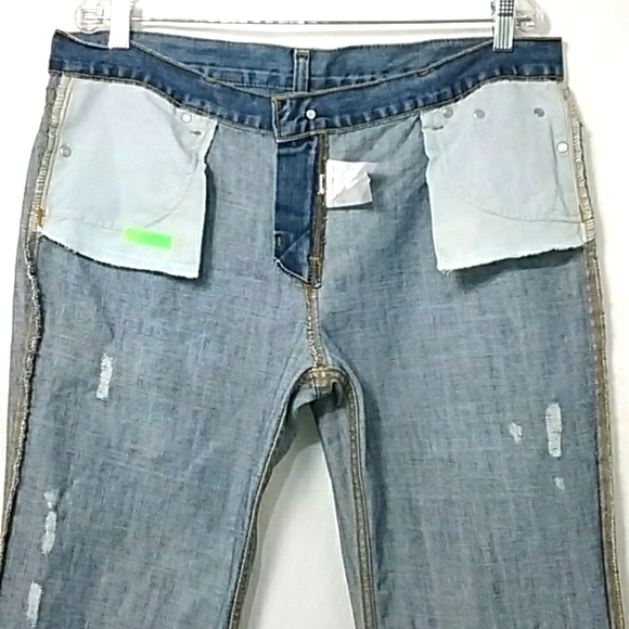 Old Navy's women's denim distressed jeans size 14 blue boy-cut - Picture 7 of 10